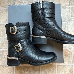 Vince Camuto Leather boots